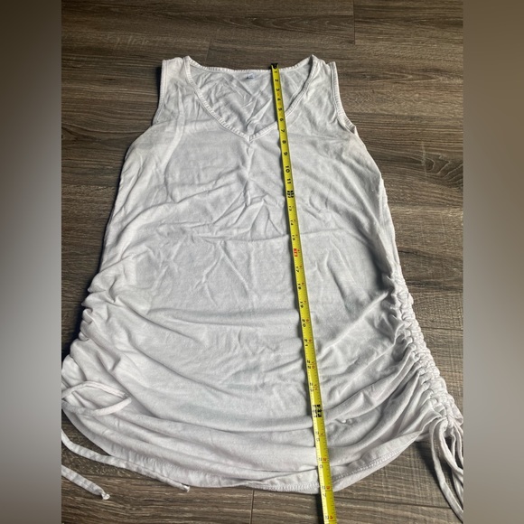 Ecoswim top with curved hem and drawstring sides from pet and smoke free home - Picture 6 of 8